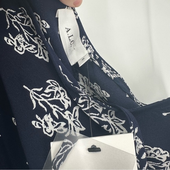 A.L.C. Misha Silk Navy Blue White One Shoulder Dress Size 8 - Picture 4 of 7